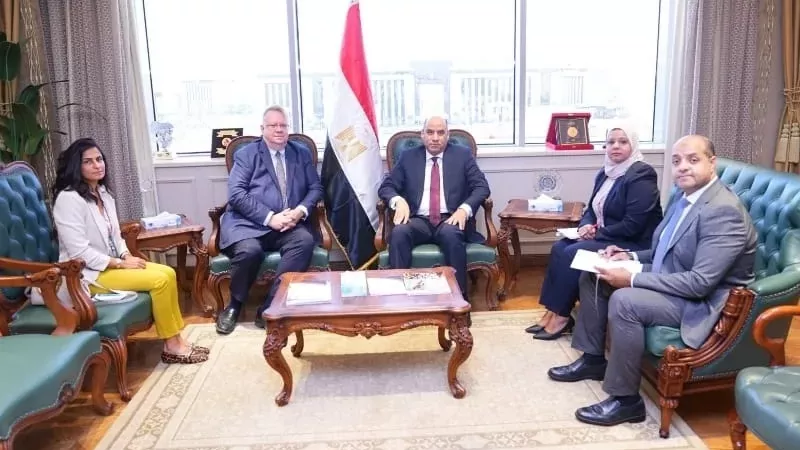 حسن رداد وزير العمل
