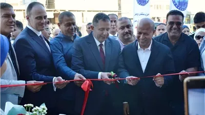 محافظ دمياط يفتتح معارض 