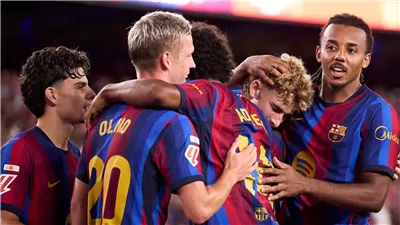 حمزة عبد الكريم يقود قائمة برشلونة أمام فالنسيا بالدوري الإسباني
