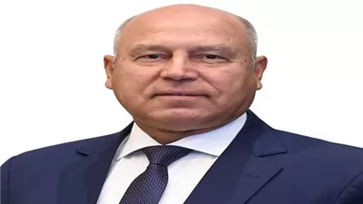 وزير النقل: رفع درجة الاستعداد بالسكك الحديدية والمترو وLRT ومونوريل شرق النيل