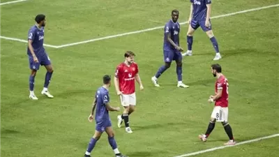 إيفرتون يُعاقب مانشستر يونايتد فى 10 دقائق فقط