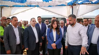وزيرة الإسكان تشدد على تسريع شبكات البنية الأساسية بالعبور الجديدة