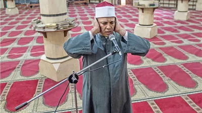 بيان حكم الأذان الثاني في صلاة الجمعة
