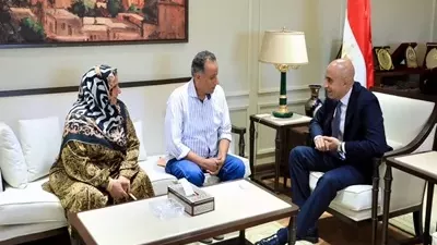 وزير التعليم يكرّم مديري مدرستي برقطا والشهيد أحمد سمير بالقليوبية