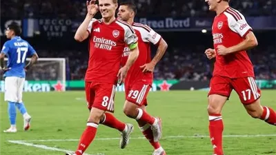 أوديجارد يقود آرسنال لفوز صعب على نابولى فى دورى أبطال أوروبا