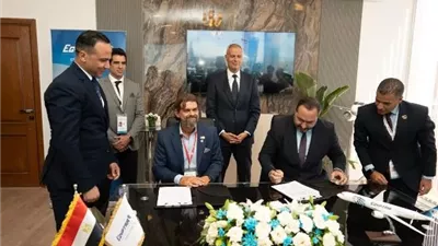 أكاديمية مصر للطيران للتدريب وشركة ZAS تعززان التعاون لتطوير الك