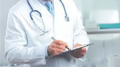 هل يجوز للطبيب ترك صلاة الجمعة من أجل علاج المرضى؟