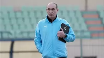 الدوري المصري| علي ماهر يعلن تشكيل سيراميكا لمواجهة سموحة