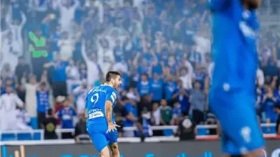 الهلال يكتسح التعاون بسداسية ويتصدر جدول الدوري السعودي