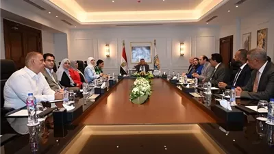 محافظ جنوب سيناء يستقبل أعضاء اللجنة التنفيذية