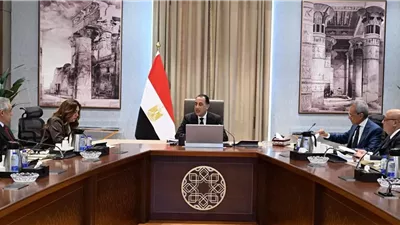 مدبولى يستعرض التعديلات المقترحة على قانون التصالح في بغض مخالفات البناء