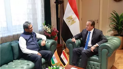 وزير الصحة يناقش زيادة الاستثمارات الهندية في قطاع الأدوية بمصر