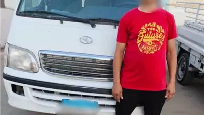 ضبط سائق ميكروباص صدم سيارة ملاكي وفر هارباً بالقليوبية
