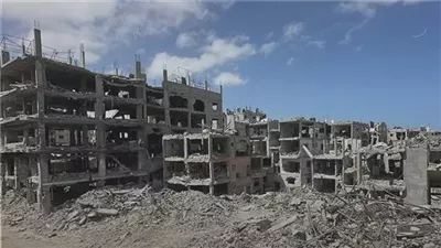 الاحتلال الإسرائيلي يقصف خيامًا لنازحين في خان يونس