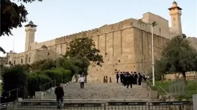 الأوقاف الفلسطينية تستنكر إغلاق الاحتلال الحرم الإبراهيمي أمام المصلين
