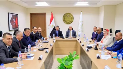 وزير التعليم يبحث مع وزير الرياضة آليات النهوض بالرياضة المدرسية