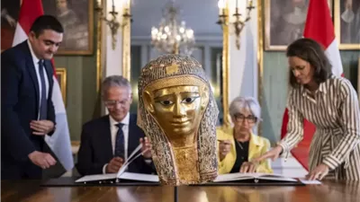 الخارجية: مصر تنجح في استرداد قناع ذهبي أثري من سويسرا