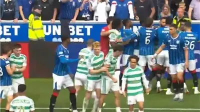 تفاصيل خناقة هيثم حسن في مباراة سيلتيك ورينجرز بكأس الدوري الأسكتلندي