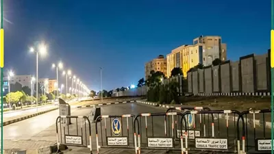 موقف مستقل لسيارات مبادرة نقل طلاب جامعة قناة السويس