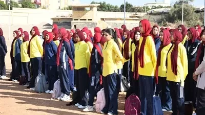 جامعة القناة تبدأ العام الدراسي بتحية العلم بكلية علوم الرياضة