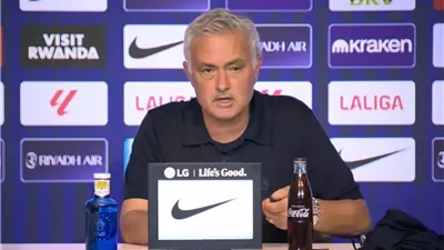 مورينيو يفتح النار على التحكيم بعد خسارة الريال أمام أتلتيكو مدريد