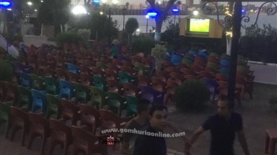 بالصور.. استعدادات مكثفة وشاشات عرض لمتابعة مباراة مصر وجنوب أفريقيا بـ
