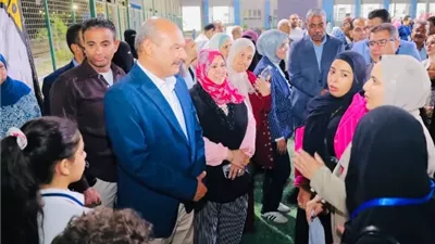 محافظ السويس يشهد فعاليات مبادرة