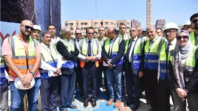 وزير الصحة يتفقد مشروعي مستشفى بولاق أبو العلا ومدينة النيل