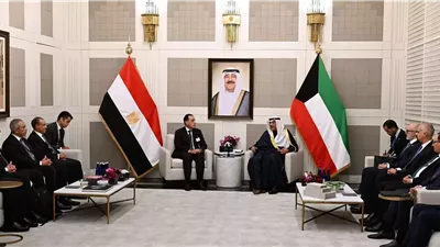ولي عهد الكويت يشيد بالطفرة التنموية لمصر في عهد الرئيس السيسي