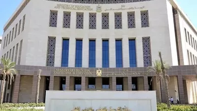 تعليم القاهرة تعيد فتح باب التحويلات الإلكترونية