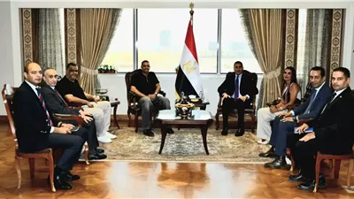 وزير الشباب يكرم مصطفى عسل وأمينة عرفي