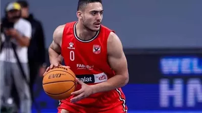 إيقاف لاعب الأهلي عمرو زهران 3 أشهر وتغريمه 200 ألف جنيه
