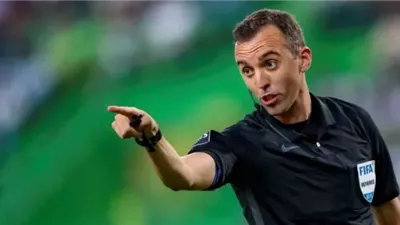 البرتغالي جواو بينيرو حكما لمباراة السعودية والكويت فى كأس الخليج