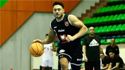 الأهلي يعاقب عمرو زهران ويؤكد رحيله حال تكرار الخطأ