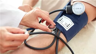 التمارين المائية تخفض ضغط الدم لدى كبار السن.. دراسة تكشف فوائدها