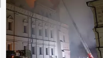 حريق هائل في مبنى بكييف إثر هجوم بطائرة مسيرة