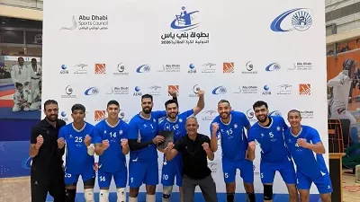 طائرة رجال سموحة يحققون الفوز على الزمالك ببطولة بنى ياس