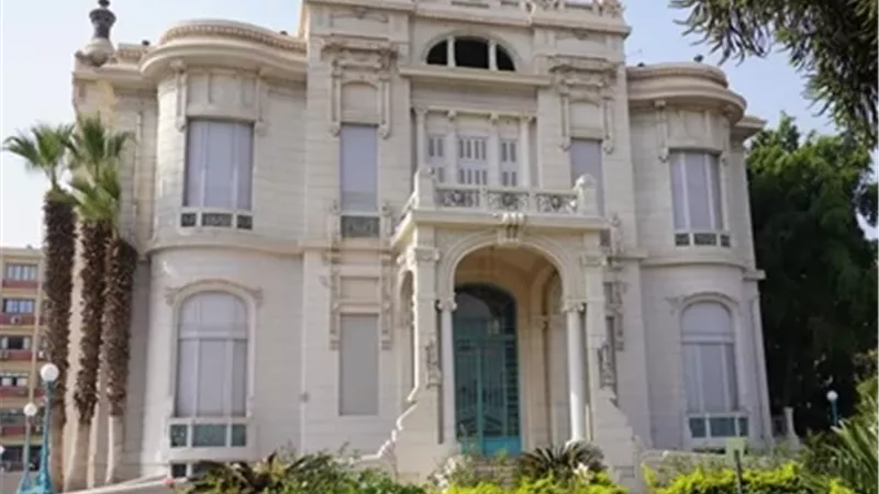 جامعة عين شمس
