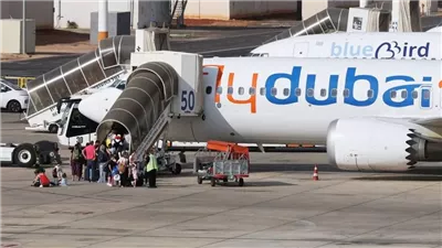استقبال ركاب طائرة فلاي دبي البديلة بعد هبوطها في مطار بن جوريون