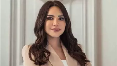 عِشت 6 سنوات معاناة.. إنجي علاء تجري عملية جراحية فى المخ
