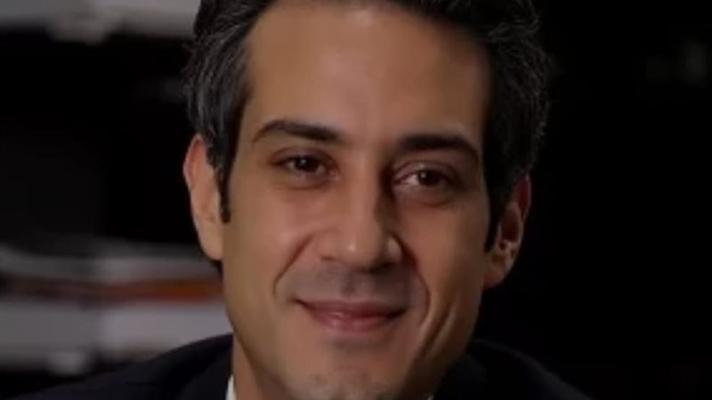 النائب أيمن حامد شريف