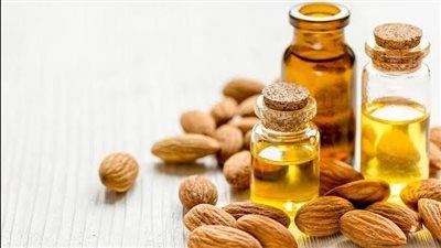 زيت اللوز.. فوائد متعددة للبشرة والشعر ودعم صحة الجسم