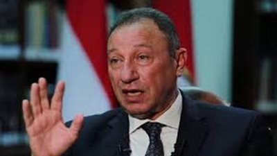 الخطيب يضع خطة لمنع انتقال نجم الاهلى للزمالك