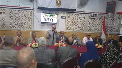 قويسنا التعليمية تكرم المحالين الى المعاش وتفتح 8 فصول رياض اطفال.. صــور