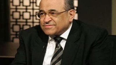 مصطفى الفقى متحدثا عن الشيخ سلطان القاسمي على هامش افتتاح معرض الشارقة الدولي للكتاب