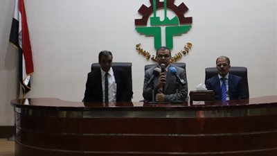 وزير القوي العاملة يسلم 120 عقد عمل لذوي الاحتياجات الخاصة براتب حد أقصي 3500 جنيه