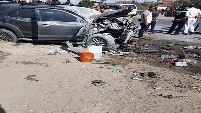 اصابة ٤ اشخاص بحادث تصادم ميكروباص مع ملاكى بطريق السويس- الاسماعيلية