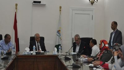 شكوى مواطن من تعديات مقهى ومطعم تطيح بطاقم الإشغالات بحى العجوزة