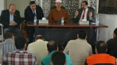 أبو زعبل للصناعات المتخصصة تحتفل مع العاملين بالمولد النبوي