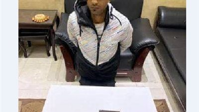 سقوط عاطل وبحوزته حشيش وفودو بالمطرية